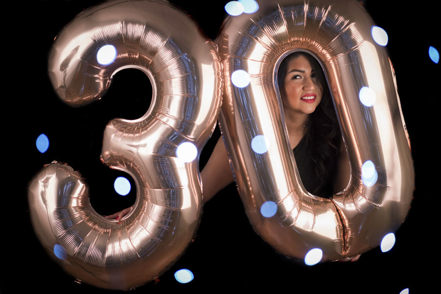 Servizio fotografico per compleanno di 30 anni realizzato nella sala posa de il FotoStudio